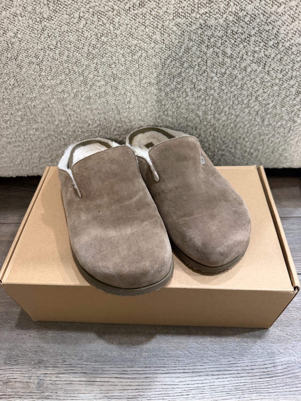 Vince Men's Decker Shear Suede Slip-On Clog in Taupe Size 10
